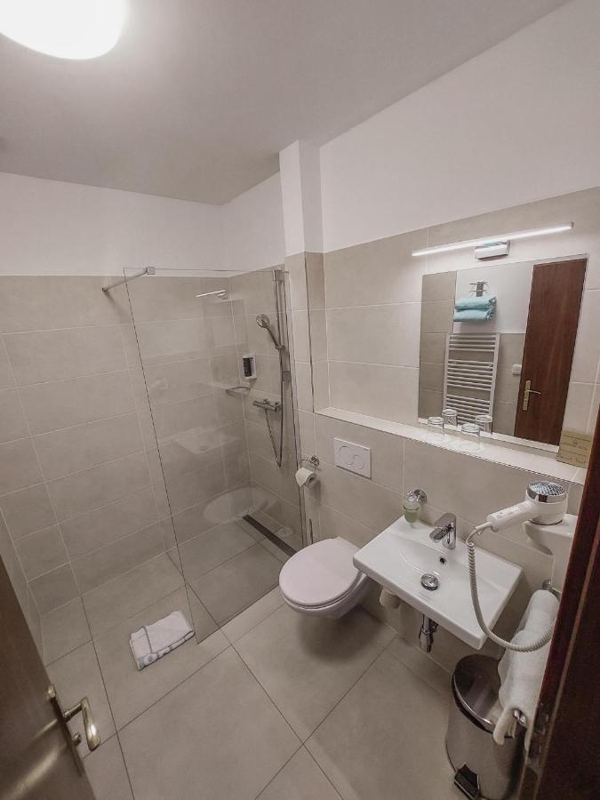 Depandance - Vedlejsi Budova U Zamku Třešť Extérieur photo